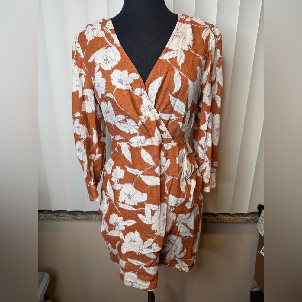 Lush Linen Blend Rust White Floral Wrap Boho Mini Dress Size Medium